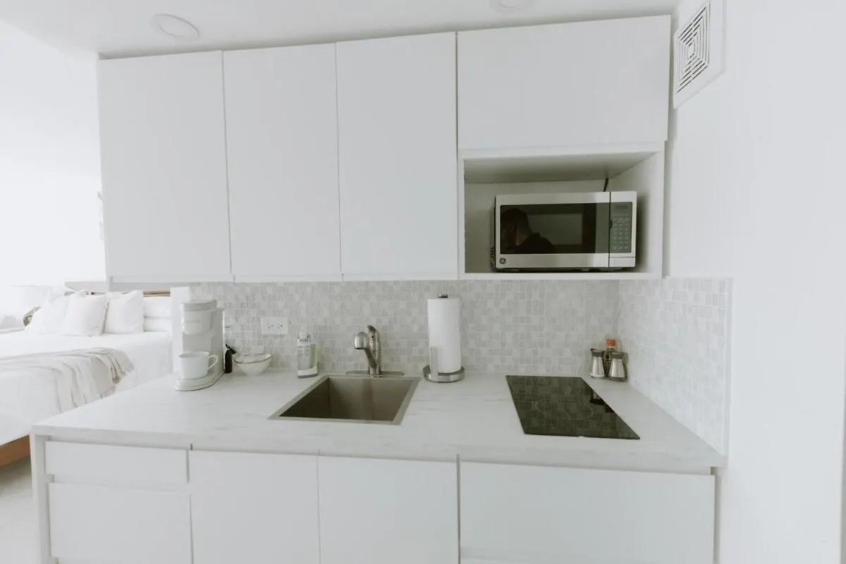 Isla Verde Beach Luxe 산후안 아파트